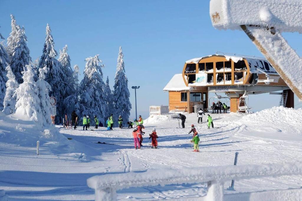 Joli Logement Avec Terrasse La Cigale 6 A 8 Personnes Орбе Экстерьер фото